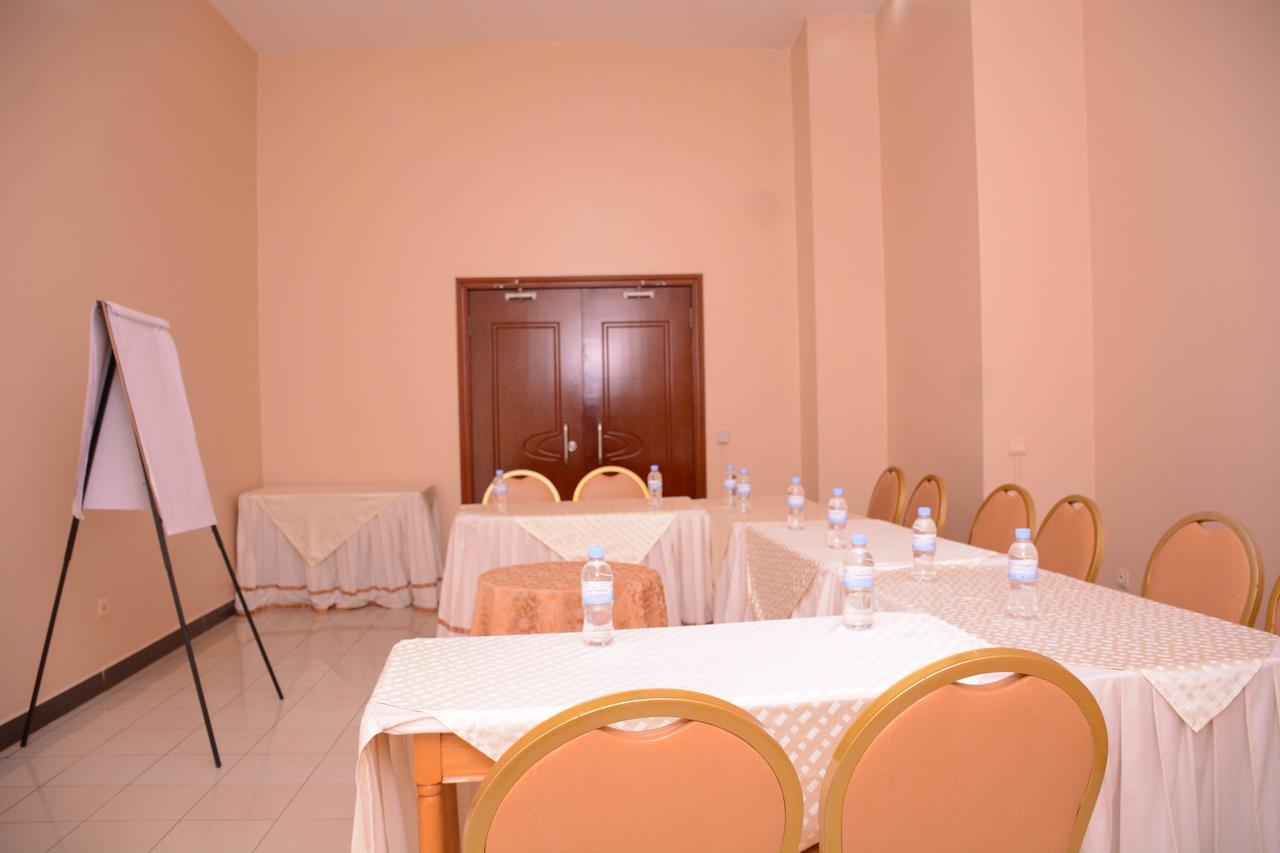 Beausejour Hotel Kigali Exteriör bild