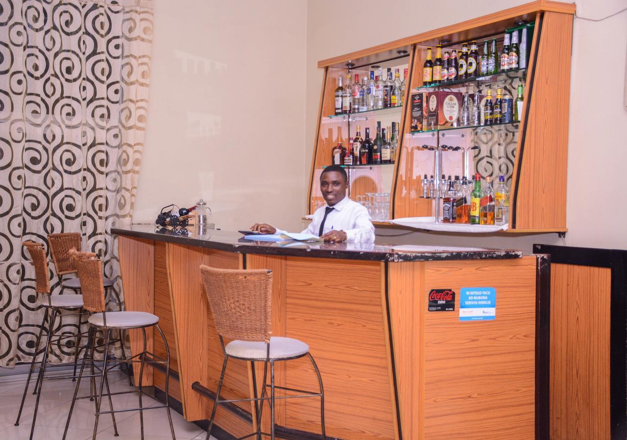 Beausejour Hotel Kigali Exteriör bild