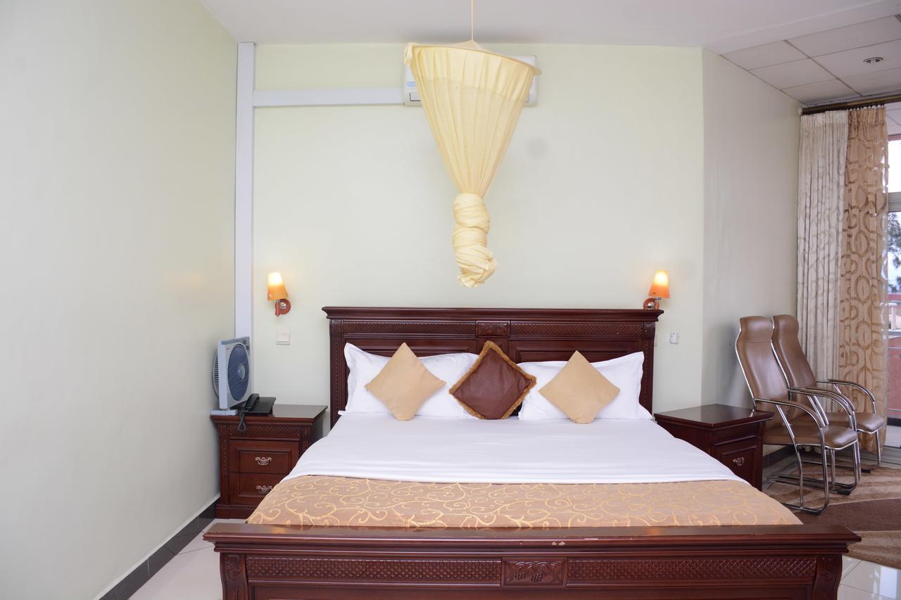 Beausejour Hotel Kigali Exteriör bild